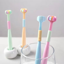 Load image into Gallery viewer, Childrens toothbrush, effective, fun 
